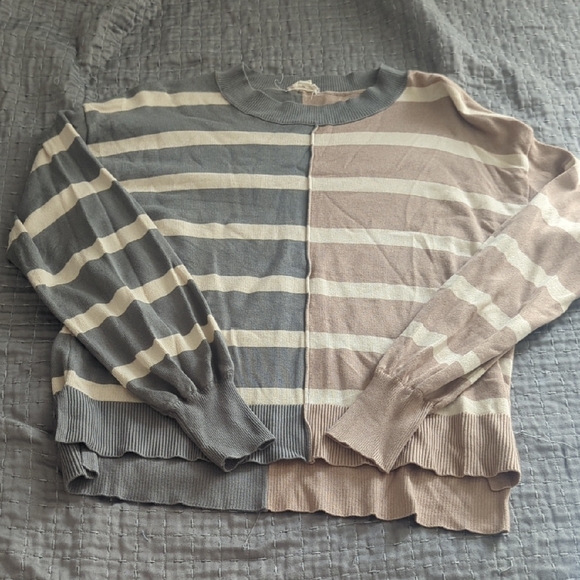 Hem & Thread Striped Gray and Tan Sweater - Picture 1 of 2